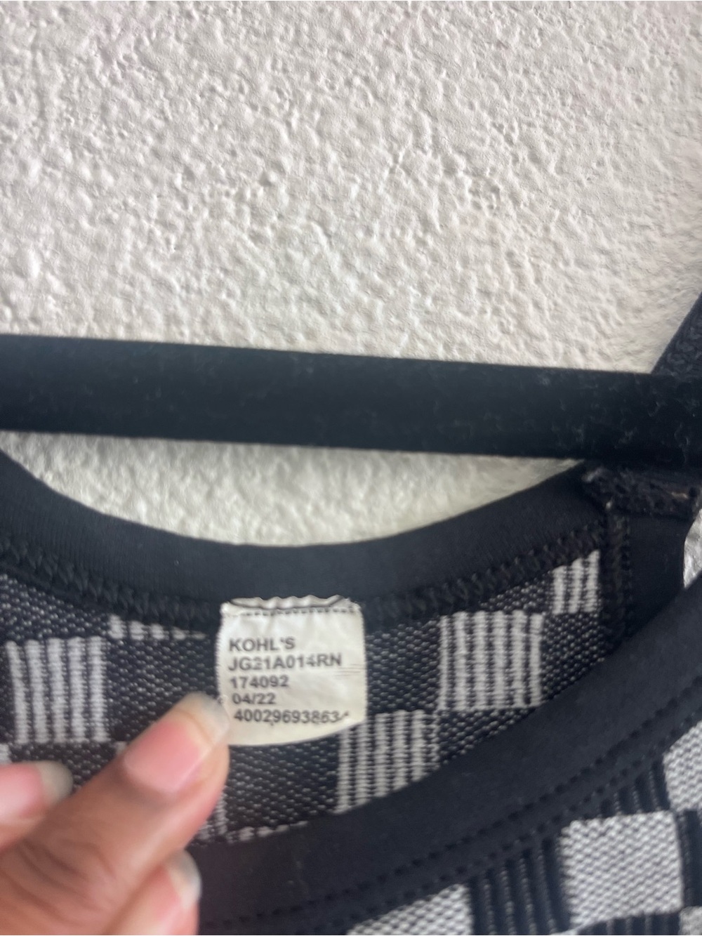 Kohl's Black and Gray Checkerboard Halter Crop Top - Picture 4 of 5